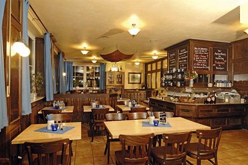 ניאוס Brauhotel Jan Van Werth מסעדה תמונה