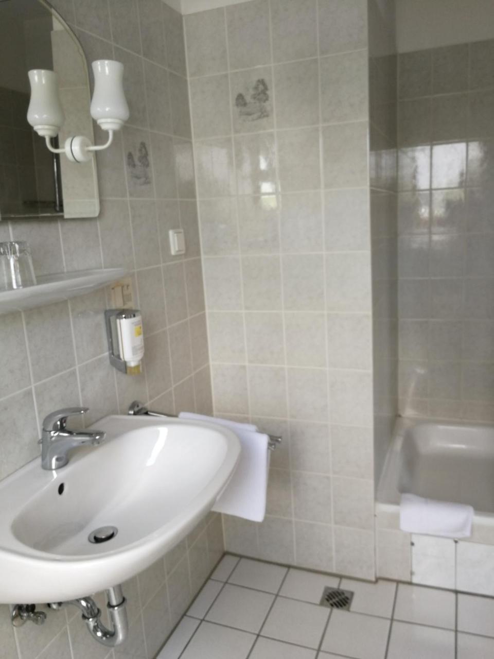 ניאוס Brauhotel Jan Van Werth מראה חיצוני תמונה