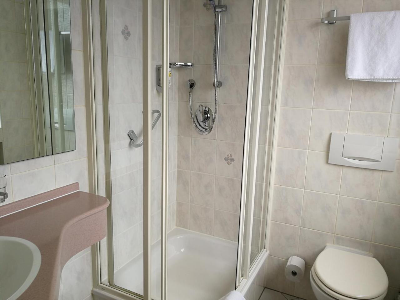 ניאוס Brauhotel Jan Van Werth מראה חיצוני תמונה
