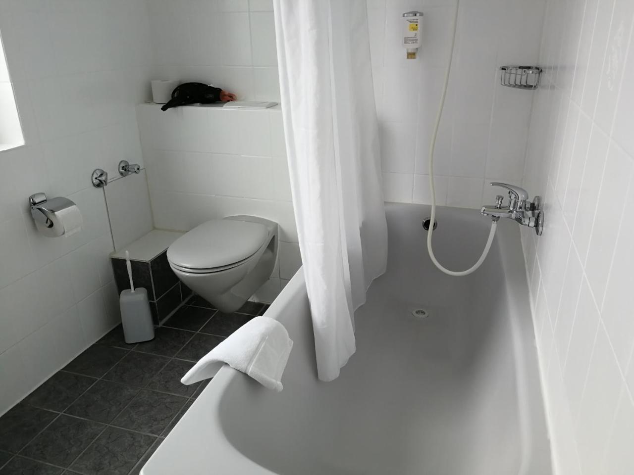 ניאוס Brauhotel Jan Van Werth מראה חיצוני תמונה